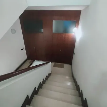Casa Barbiano דירה *